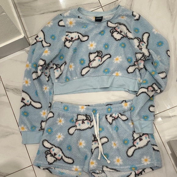 Cinamoroll Pajamas - Picture 1 of 5